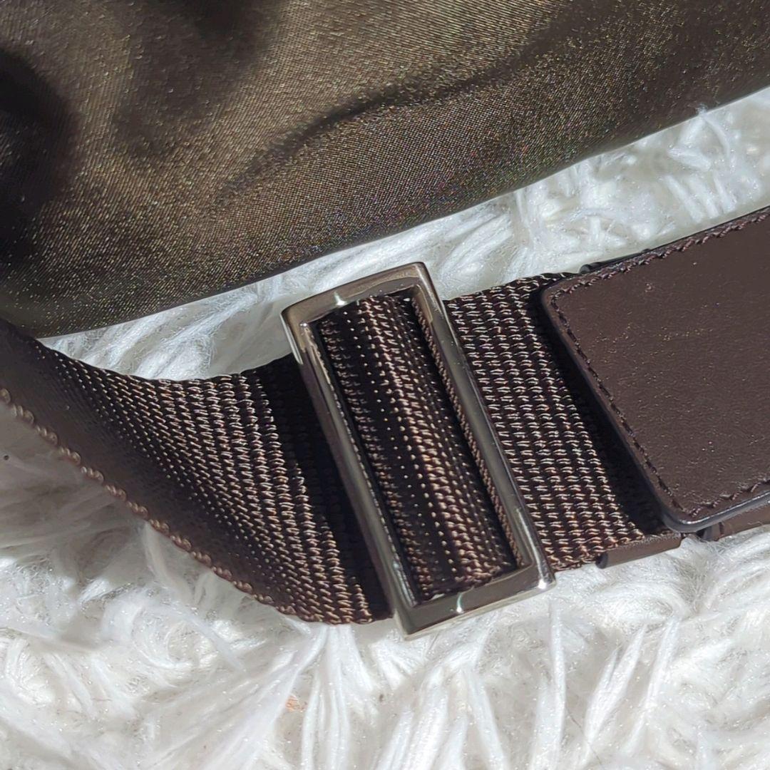 〈極美品〉PRADA 三角ロゴ ウエストポーチ レザーベルト Lサイズ