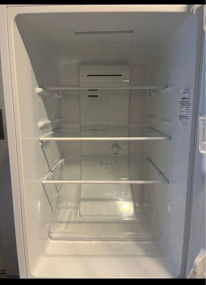 送料込み！2018年製　冷凍冷蔵庫 156L 静音