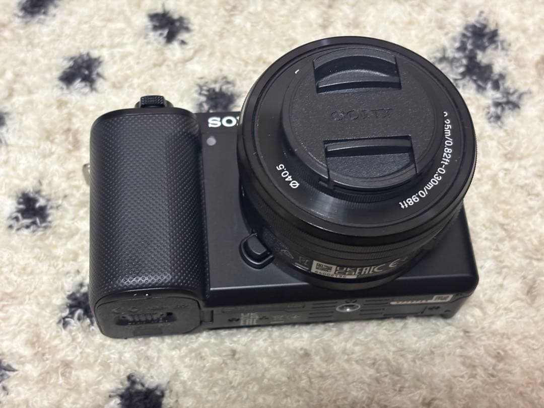 美品 SONY ソニー ZV-E10 レンズキット ブラック おまけ付き