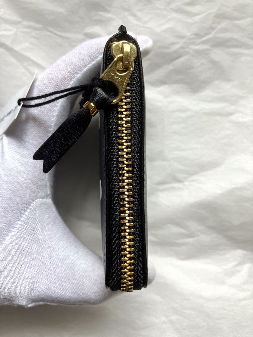 【新品未使用】【COMME de GARCONS】ケース　SA3100PD