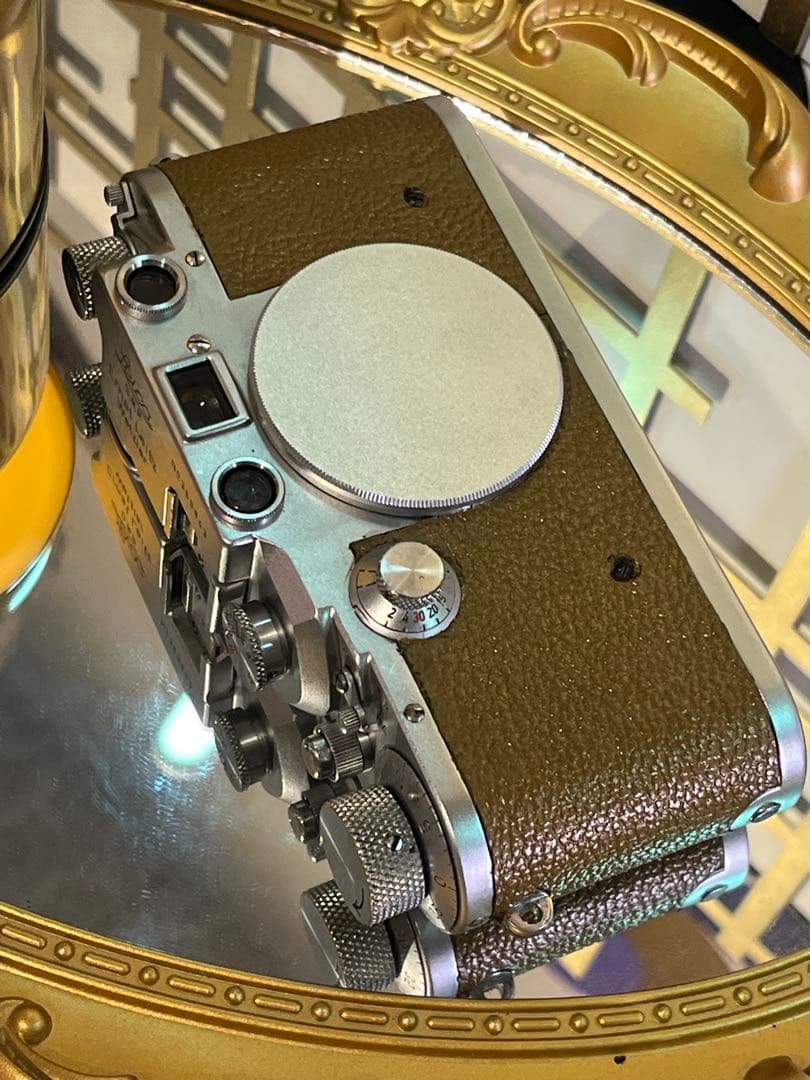 Leica バルナックライカ IIIc「段付き・赤幕」革張替え