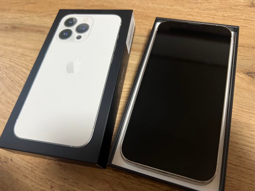 Apple iPhone 13 Pro ホワイト 本体