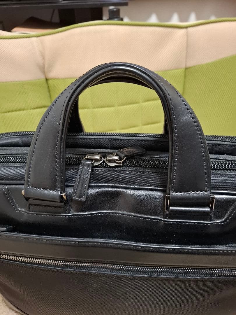 美品!サムソナイト エピッド3 ブリーフケース エキスパンダブル フルブラック