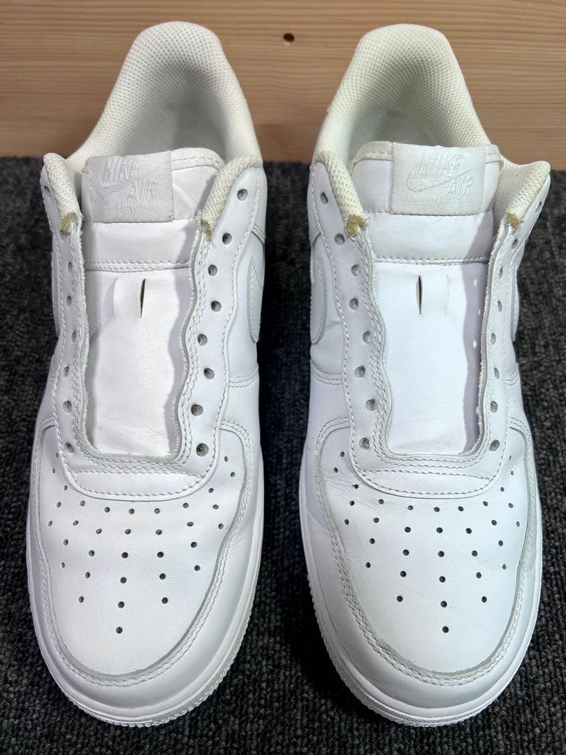 ナイキ エア フォース 1 07 NIKE AIR FORCE 1 07