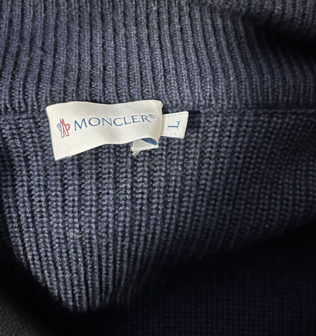 MONCLER（モンクレール）フード付 ニット切り替えダウン