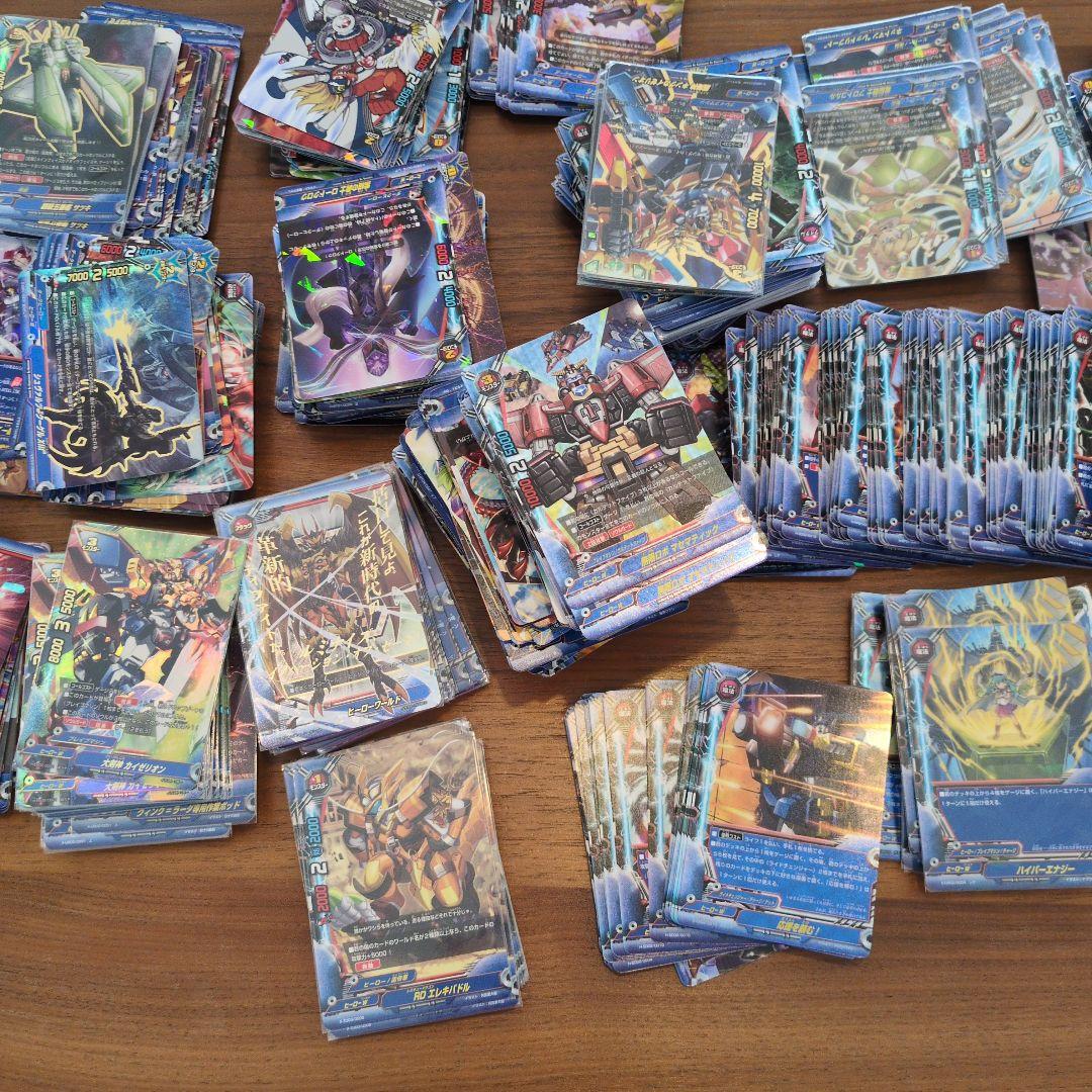 バディファイト　ヒーローw　まとめ売り800枚以上