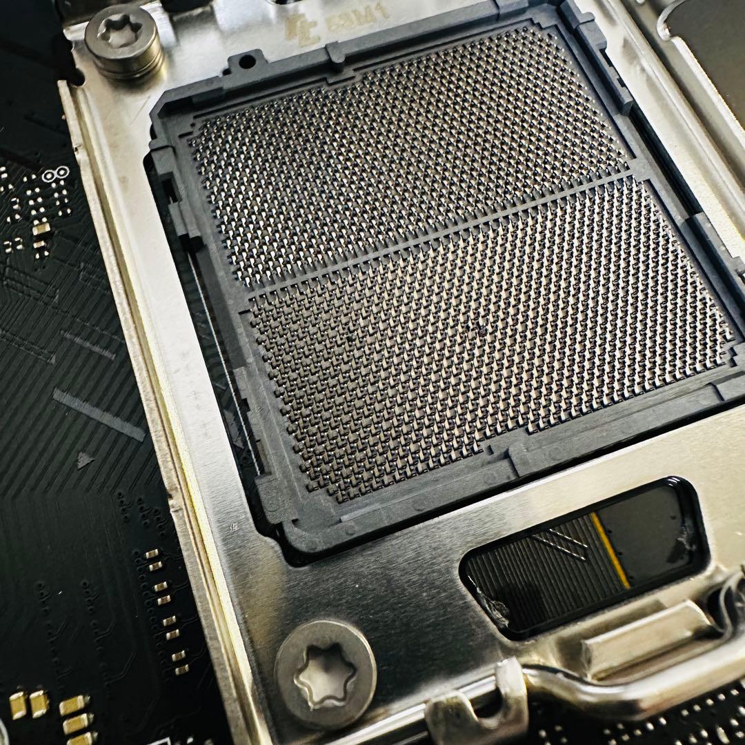 【ジャンク品】MSI X670E GAMING PLUS WIFI マザーボード