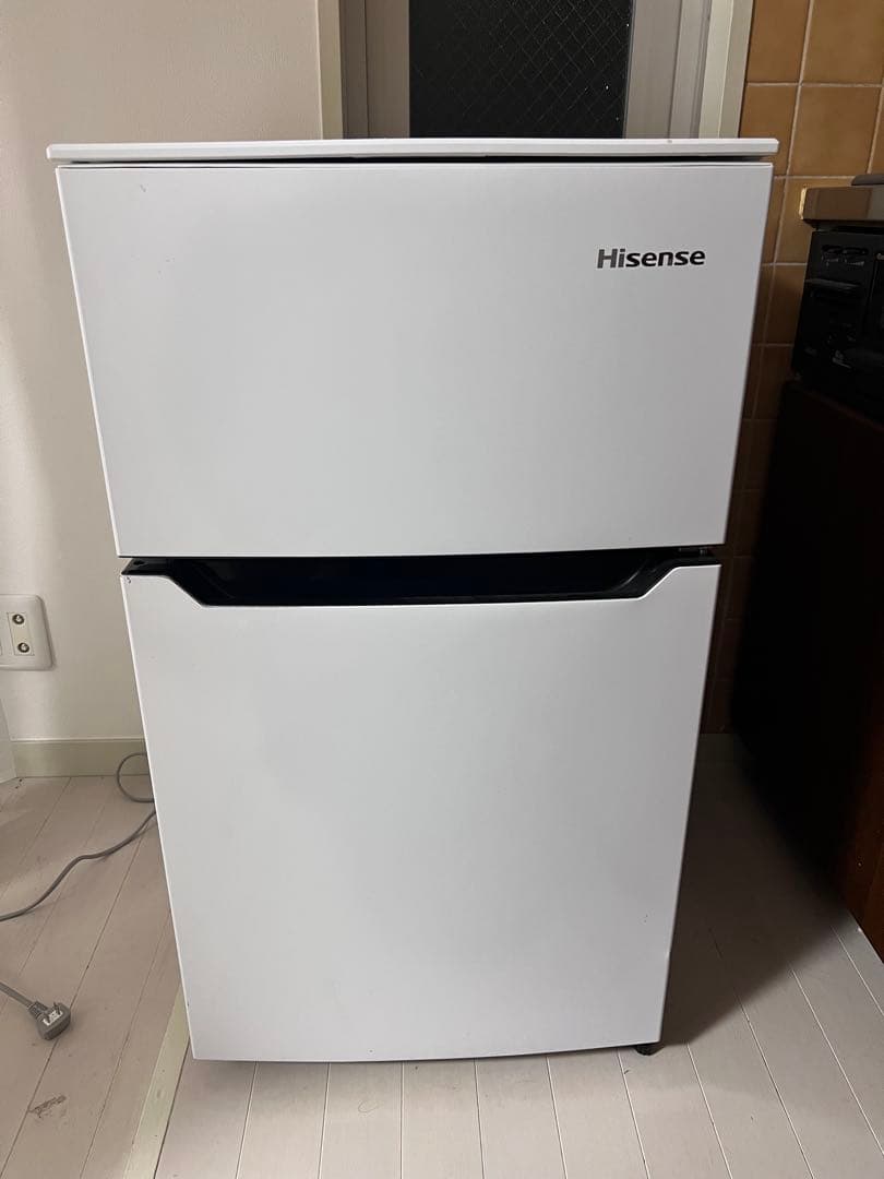 Hisense 冷蔵庫 ホワイト 冷凍室付き