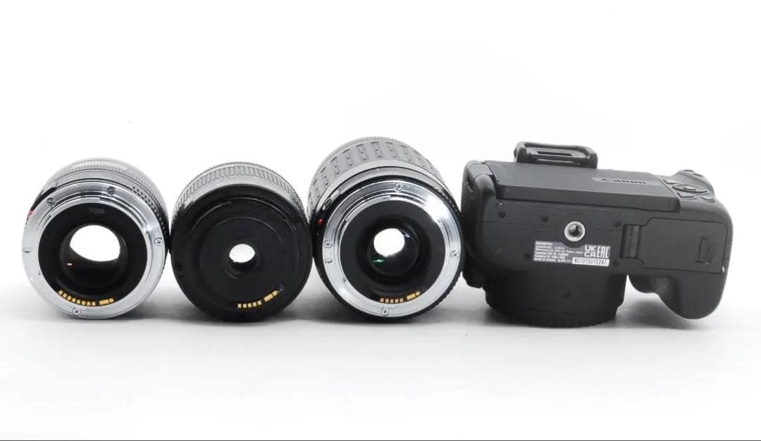 Canon Kiss X10 トリプルレンズセット Wi-Fi