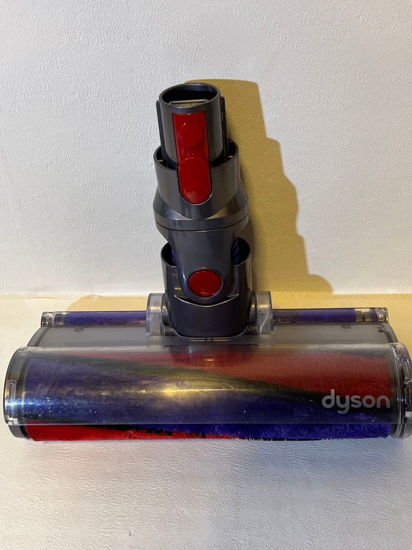 動作品ダイソンコードレス掃除機 dyson sv12 V10 Q8