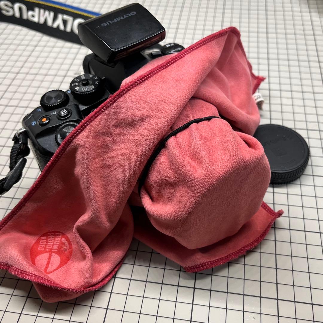 12-40mm f2.8 PROレンズ（E-M1本体付き）