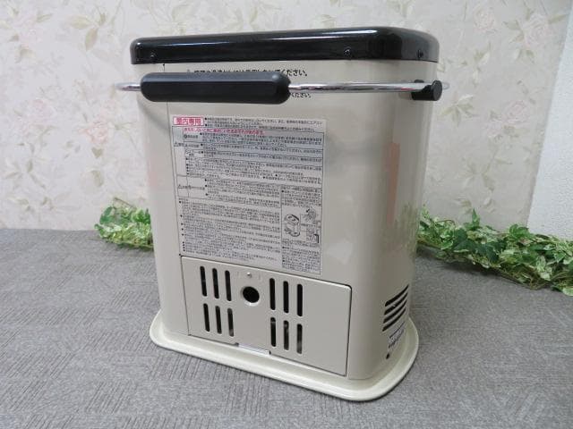 y*2様 14RR1837 Iwatani カセットガスストーブ CB-STV-