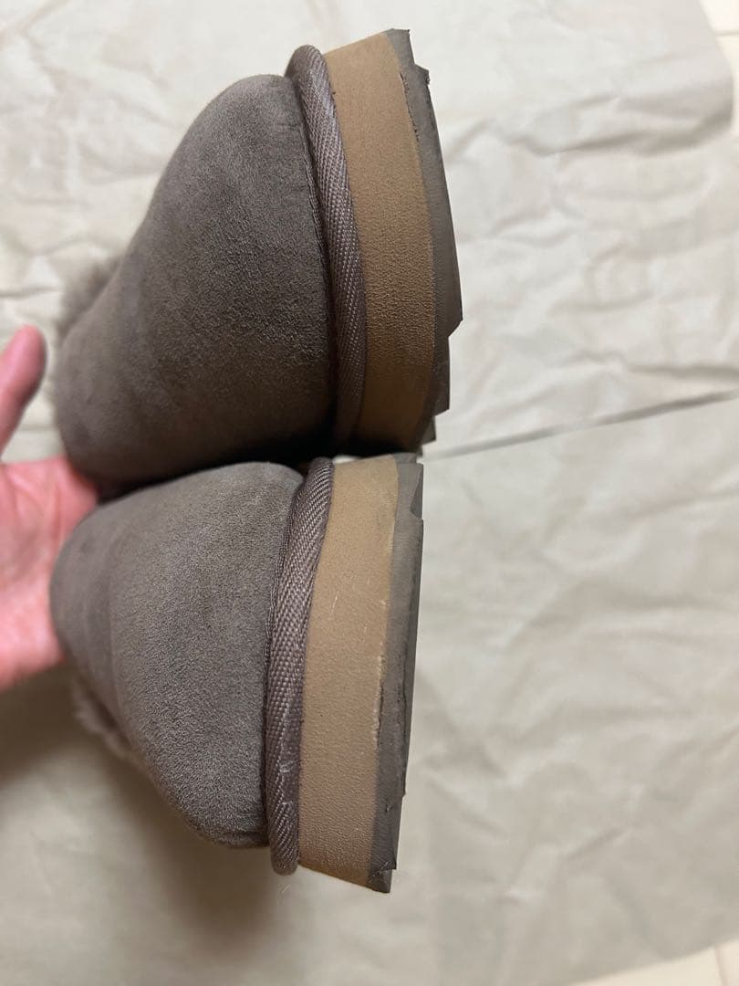 すず EMU Australia SHARKY REEF ムートンブーツ