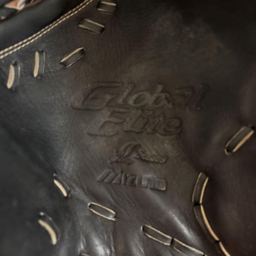 Mizuno Global Elite ファーストミット ブラック軟式用