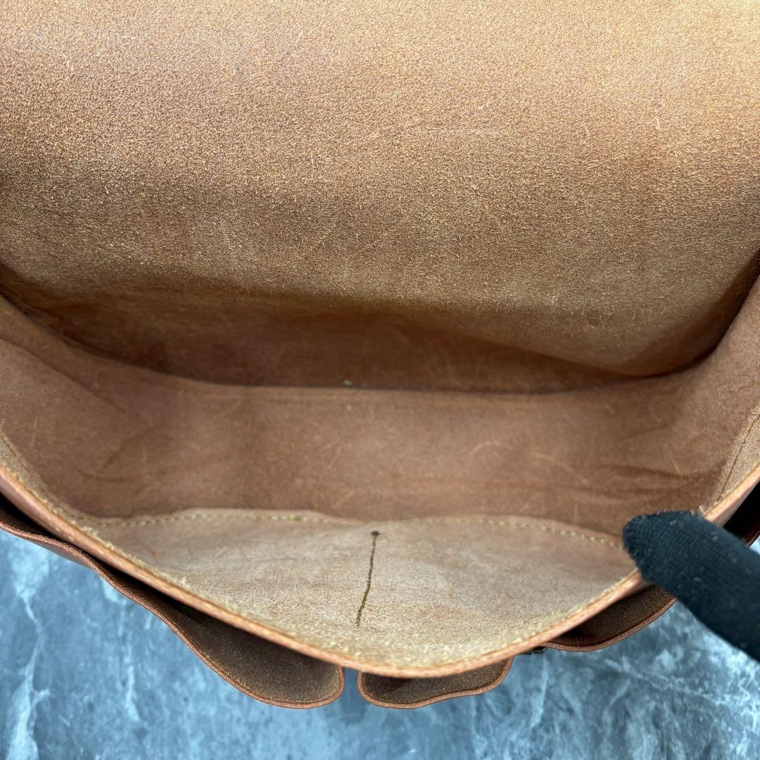 r*u様 美品■CUSHMAN ショルダーバッグ　メッセンジャー　本革　レザー