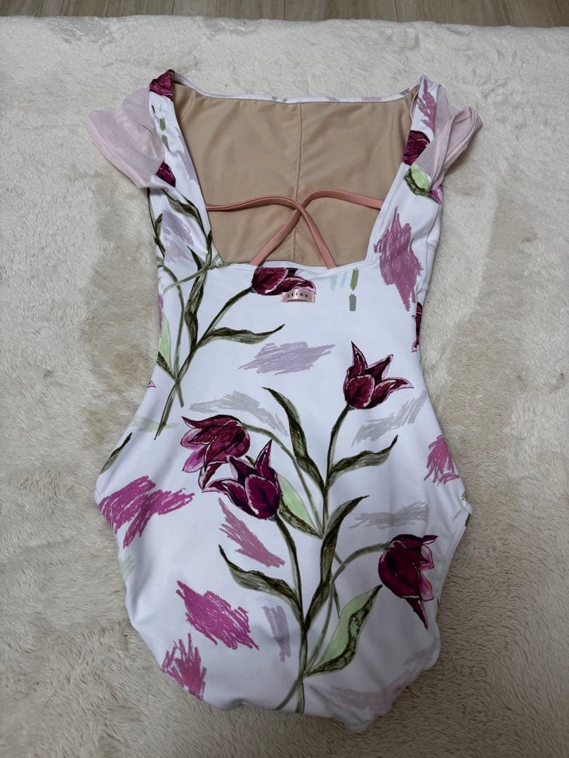 stina レオタード　Mサイズ