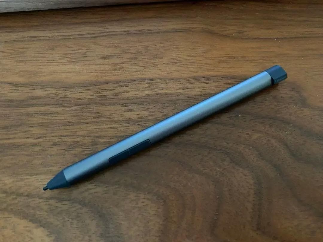 【極美品】Lenovo Yoga 770i/有機EL/Core i7/1TB