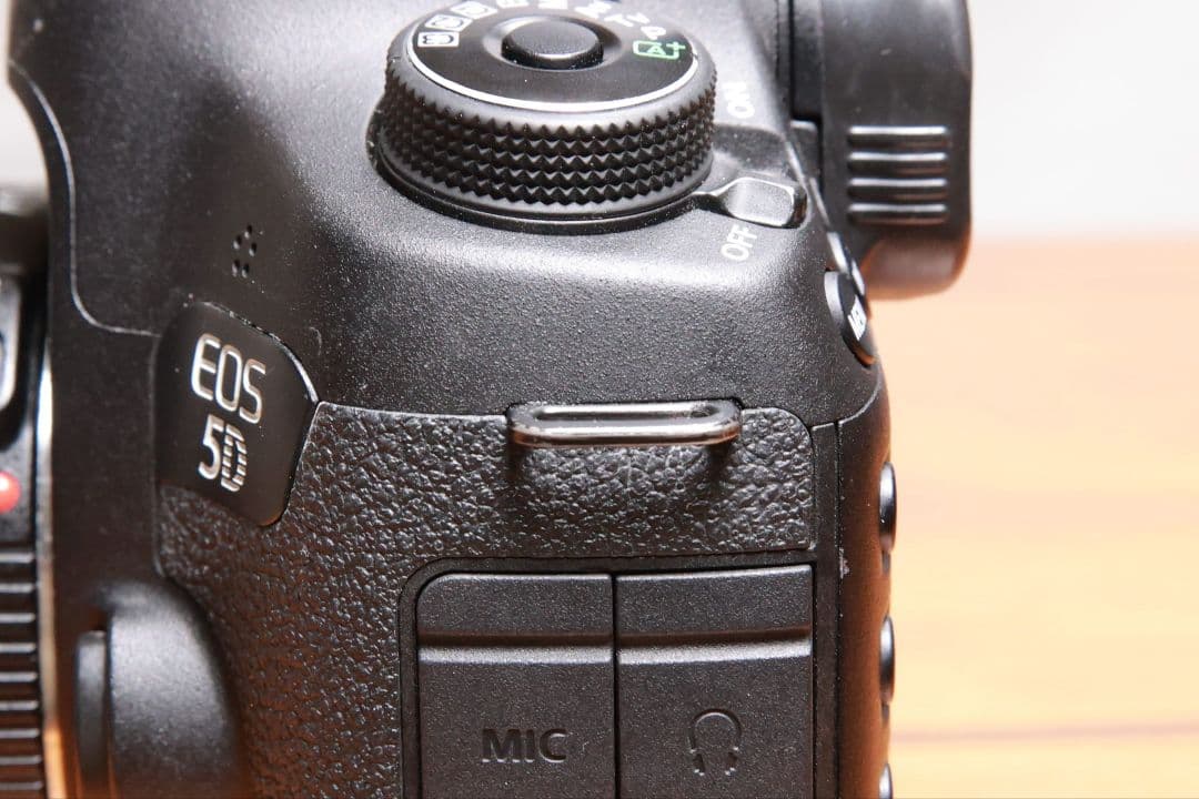 キャノン Canon EOS 5D Mark III 2.7万シャッター