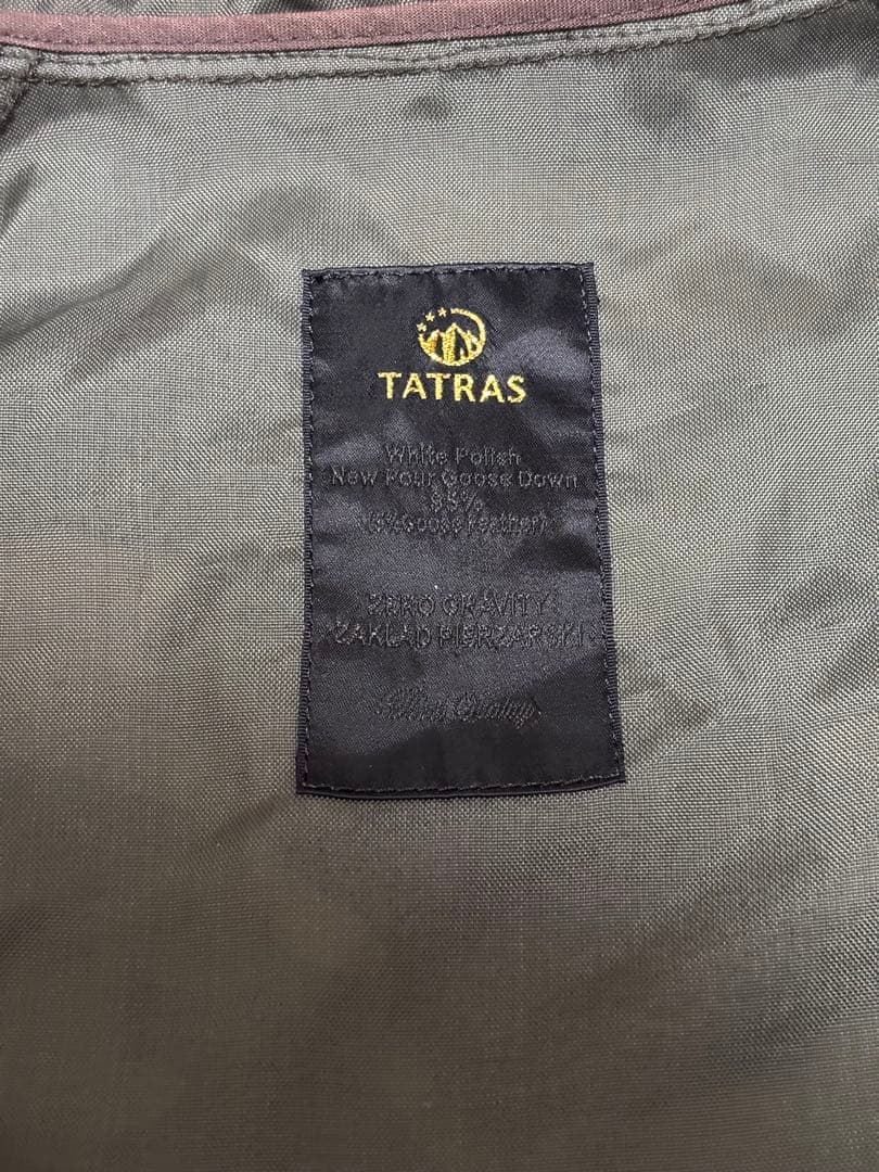 TATRAS（タトラス）のカモフラ柄フード付き中綿ジャケット