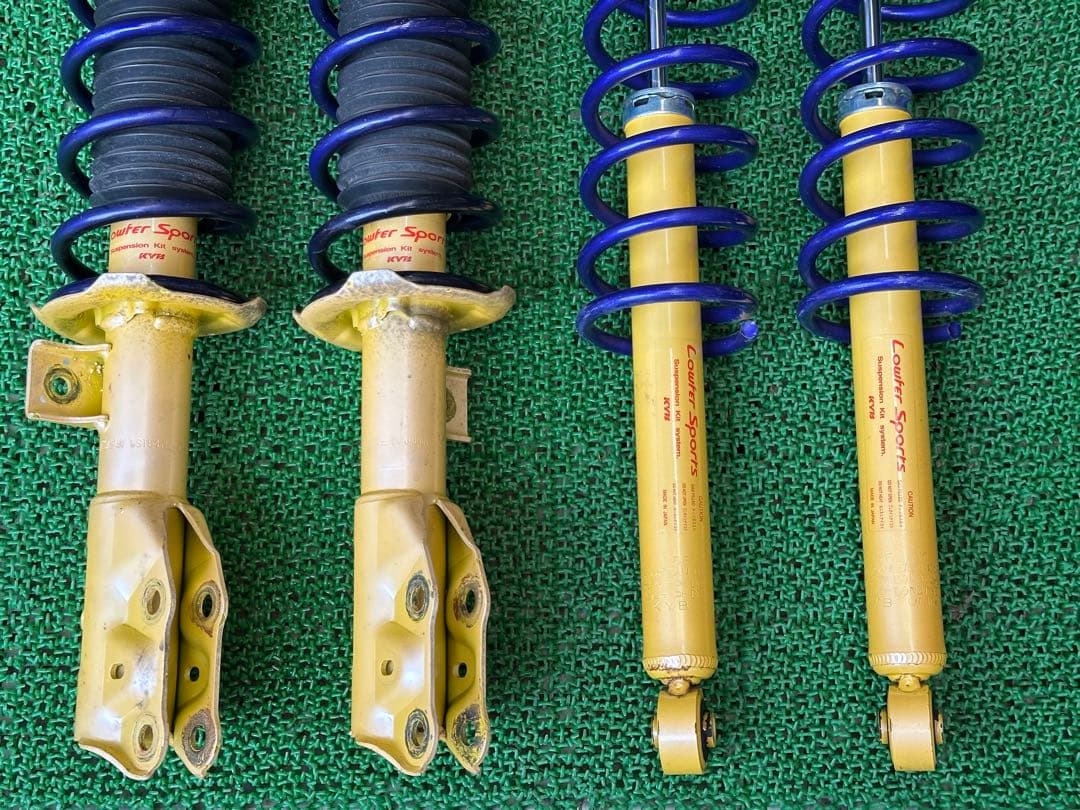 KYB ローファースポーツ LHSダウンサス LA ダイハツ スバル トヨタ