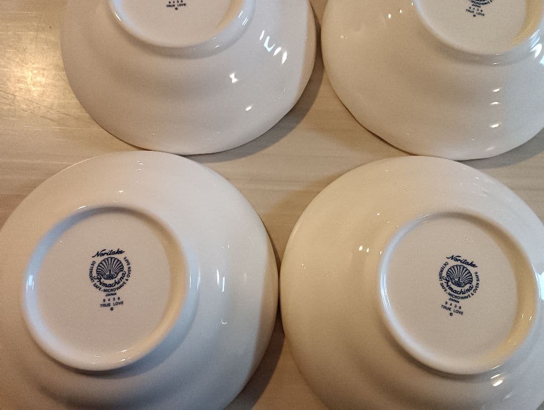 ノリタケトゥルーラブフルーツボウル4個セット