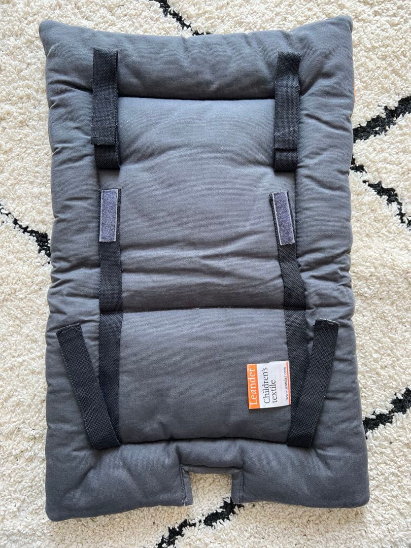 Leanderリエンダー セーフティバー トレー クッション　ベルト　4点セット