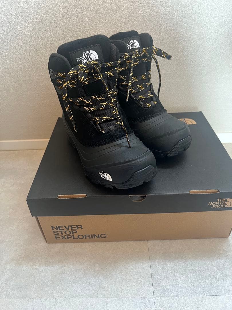新品)THE NORTH FACE 防水ハイカットブーツ　22cm