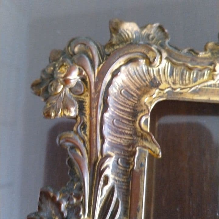 アンティーク⭐︎真鍮製装飾フレーム 時計付き(時計稼働不可)⭐︎オブジェとして