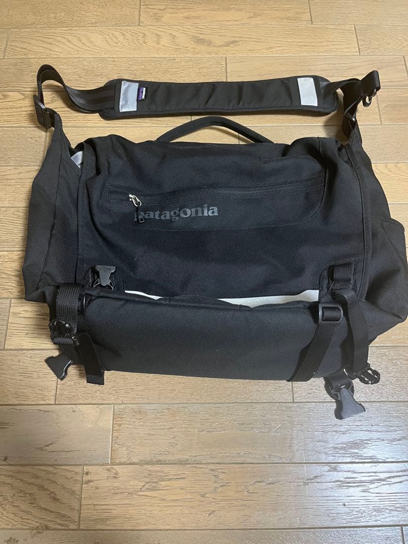 Patagonia メッセンジャーバッグ
