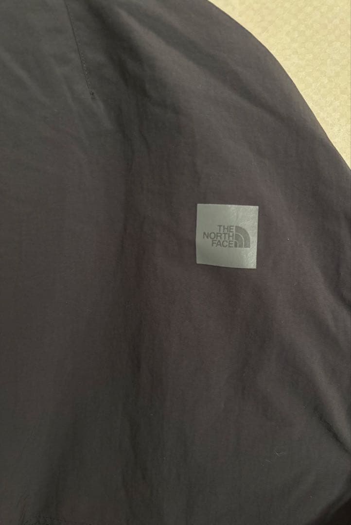 かすTHE NORTH FACE エンライドトラックジャケットユニセックス