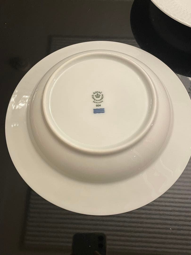 【新品】ロイヤルコペンハーゲン ホワイトフルーテッド ディープ21cm2枚