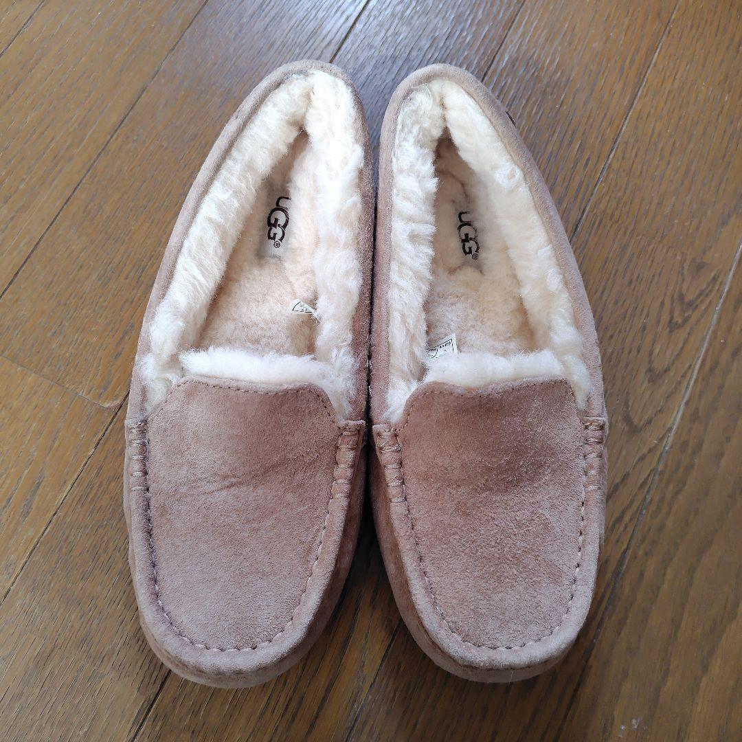 UGG　モカシン
