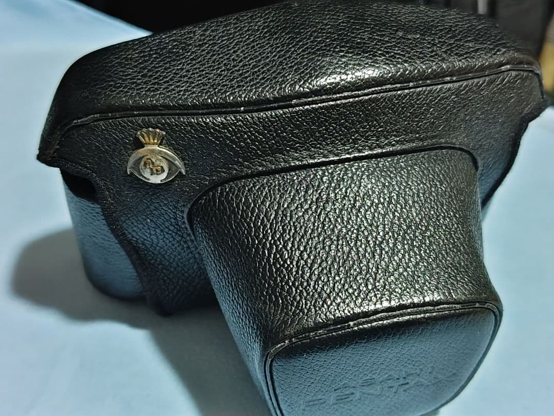 整備済み、ペンタックス SP／SP2／SP2の3台、フィルム、ケース、ストラップ