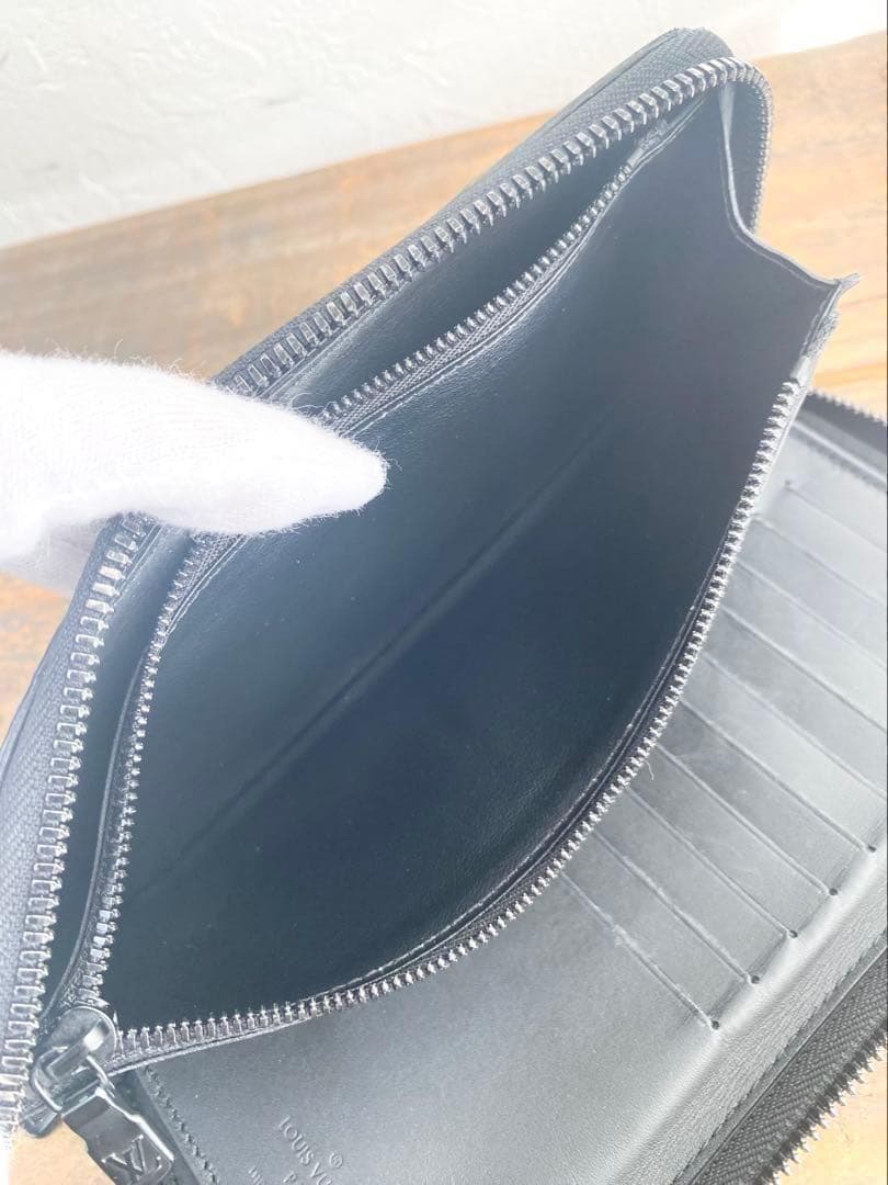 ルイヴィトン M62902 モノグラムシャドウ ジッピーウォレットヴェルティカル