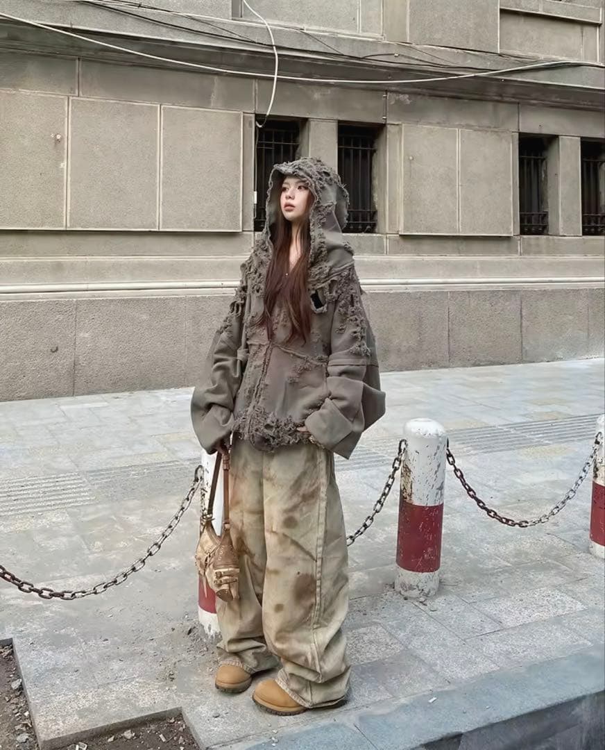 【即購入OK‼️】LATUI ATELIER ダメージ加工 フード付きパーカー S