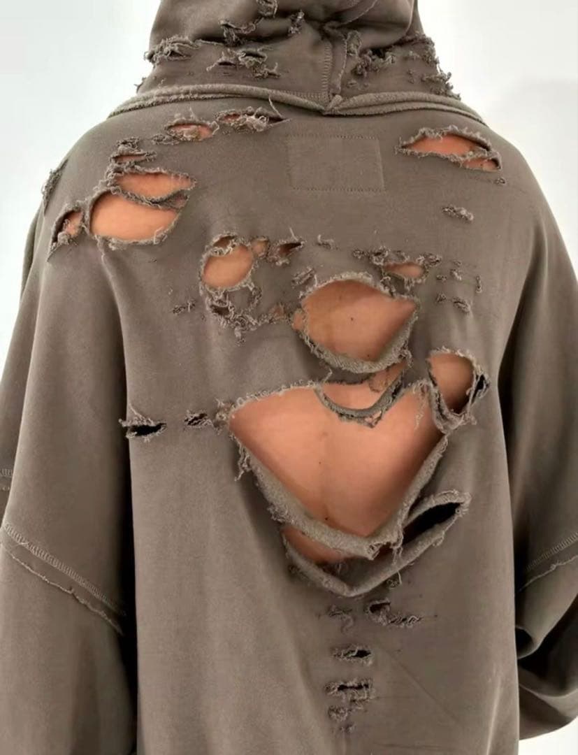 【即購入OK‼️】LATUI ATELIER ダメージ加工 フード付きパーカー S