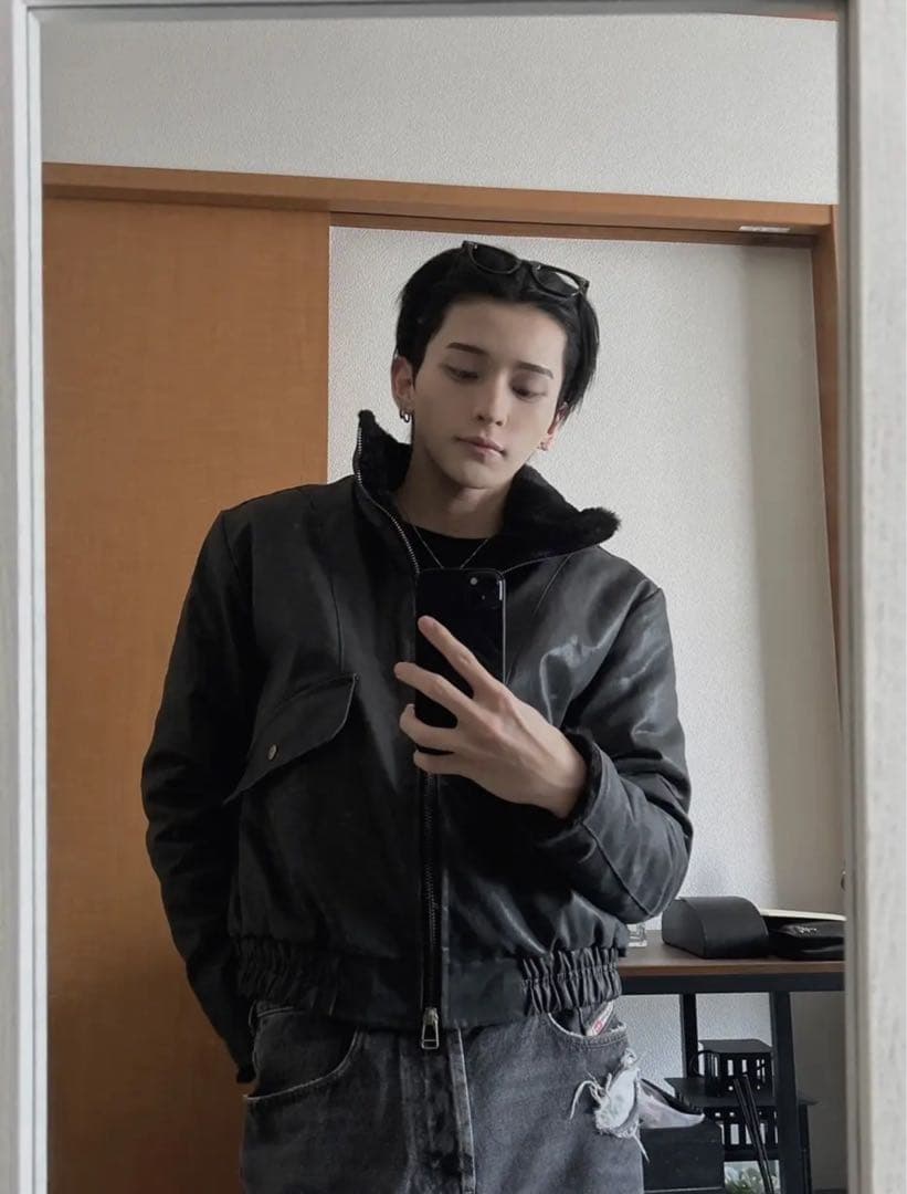 ジャケット・アウター RADIANT crack suede boa jacket