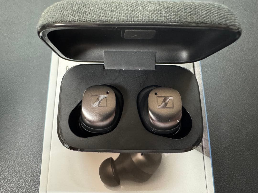 イヤホン Sennheiser Momentum True Wireless 4
