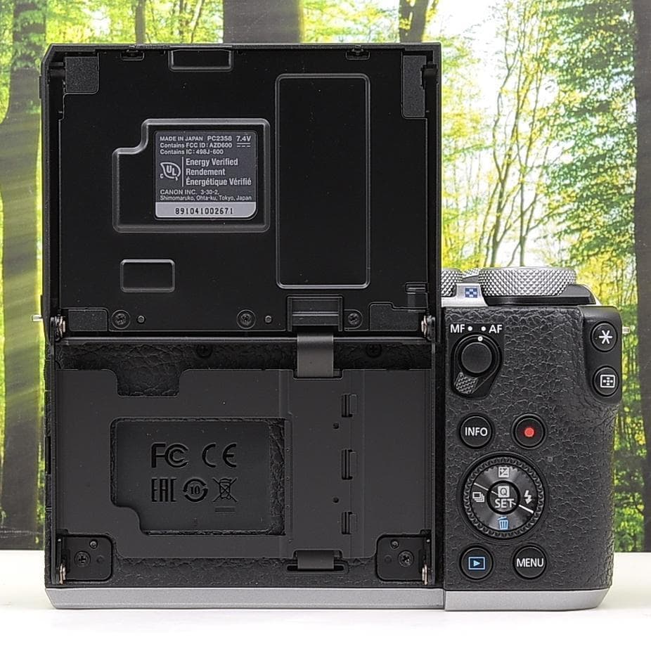 WiFi搭載☆Canon EOS M6 markⅡ☆最新スペック搭載機