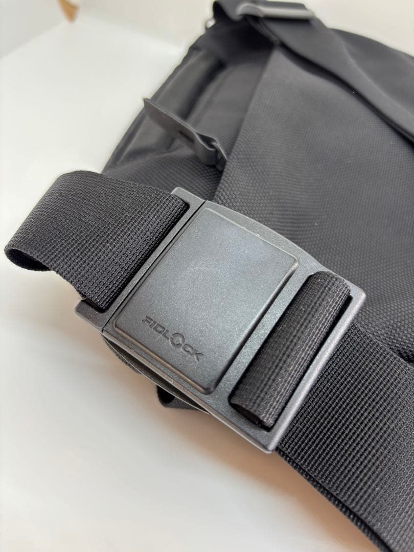 バッグ Travel Collection Day Sling 3 Max 6L