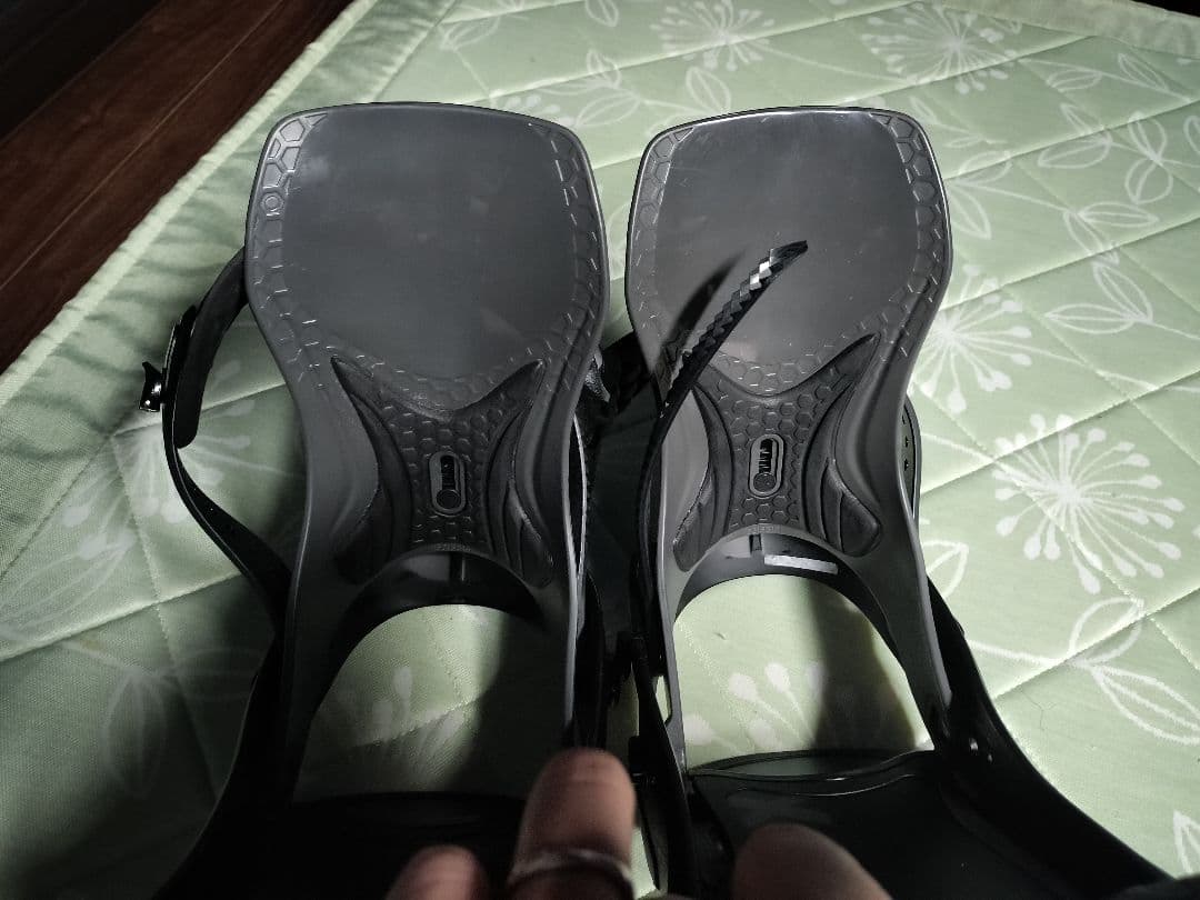 FLUX スノーボードビンディング ブラック CV