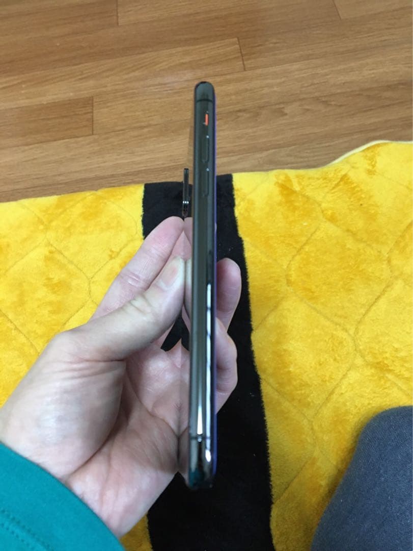 iPhone X 64GBブラック 本体 SIMロック解除済