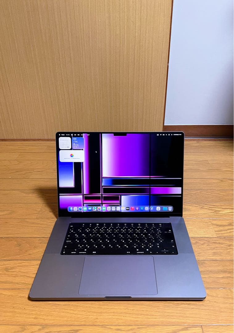 MacBook Pro 16インチ M1Pro 16GB / SSD 512GB