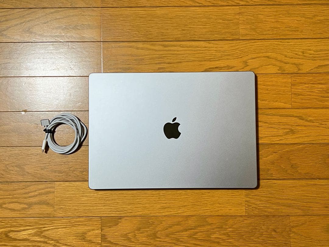 MacBook Pro 16インチ M1Pro 16GB / SSD 512GB