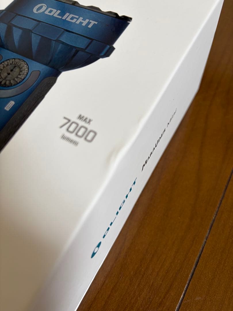 Olight Marauder Mini 懐中電灯