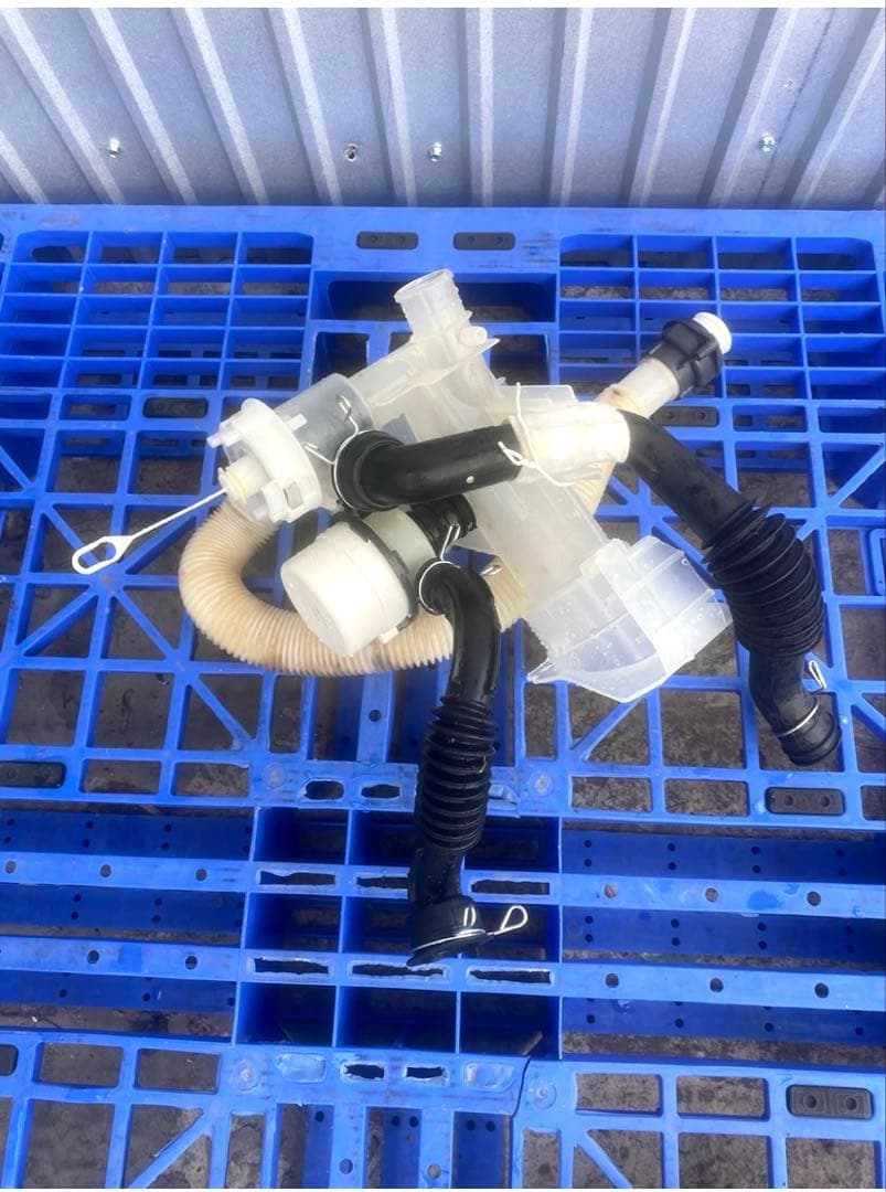 パナソニック Cuble ななめドラム洗濯乾燥機 NA-VG2400R