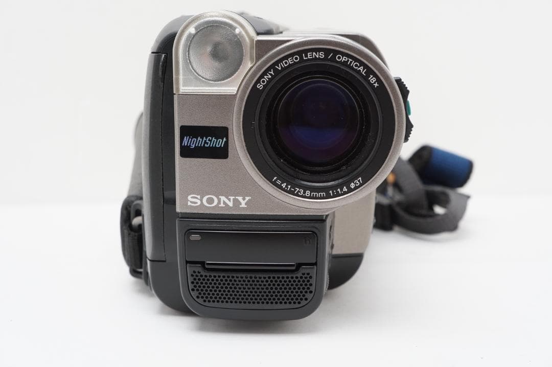 ＜動作品＞SONY CCD-TR290 Hi8 ビデオカメラ