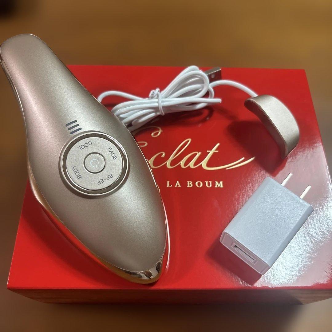 ME ラボン・エクラ　美顔器　IKKO