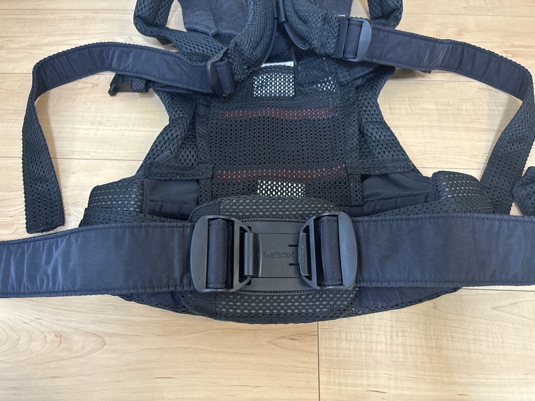 ベビービョルン HARMONY ブラックよだれカバーセット