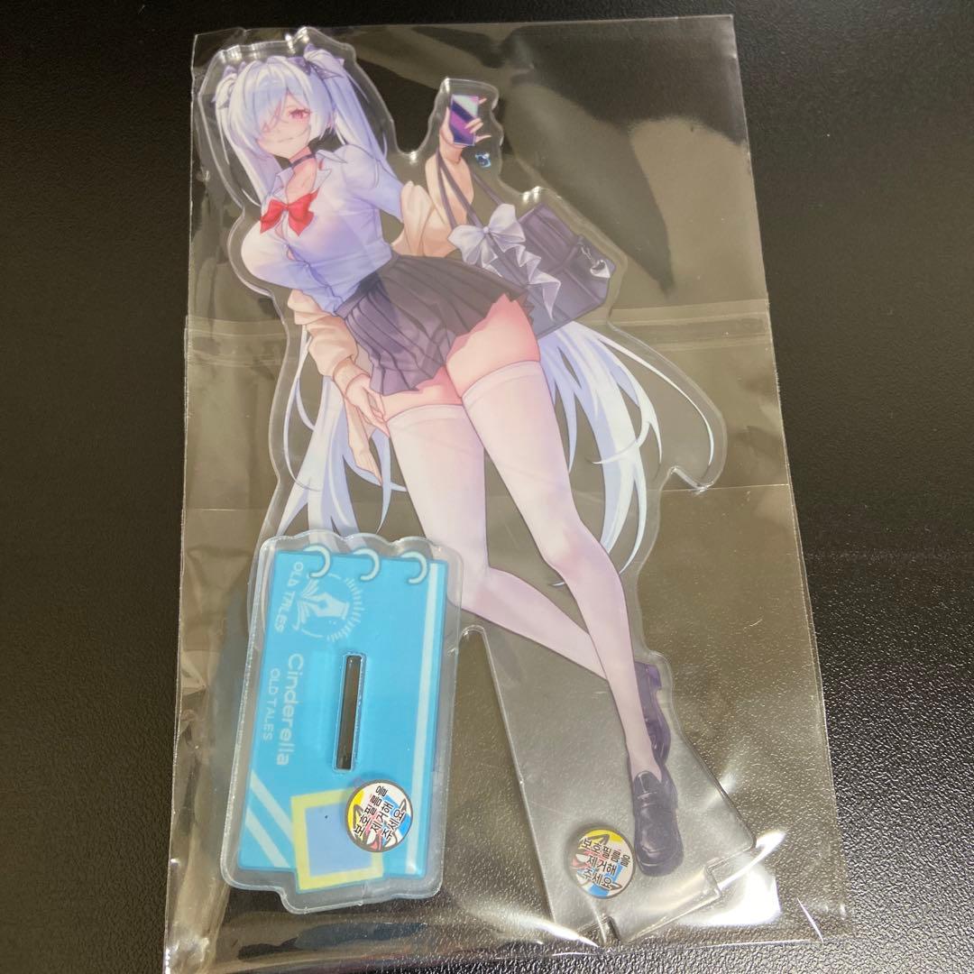 韓国　勝利の女神NIKKE　ニケ　制服　シンデレラ　アクリルスタンド　その3